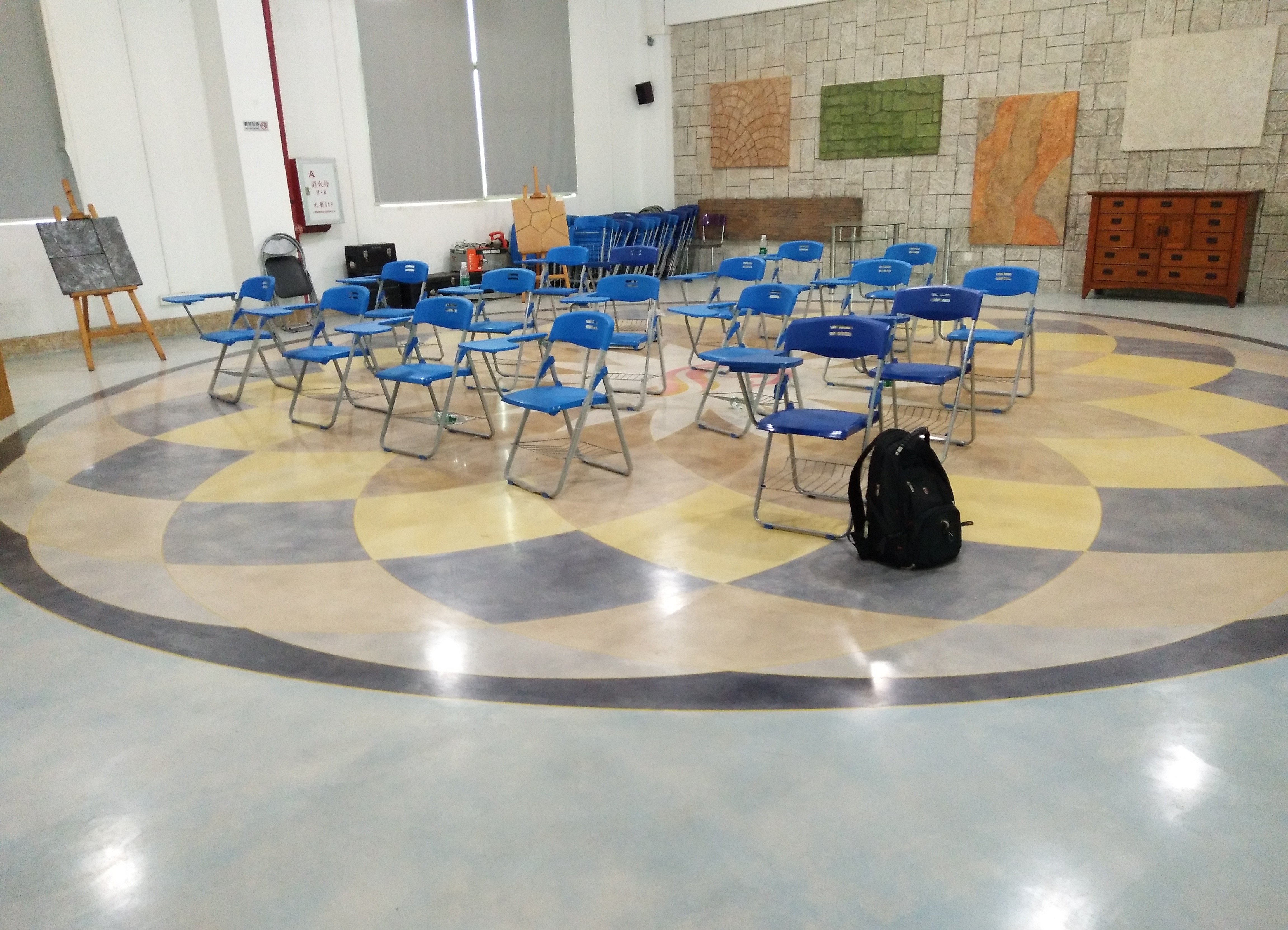 自流平水泥地坪 (14)