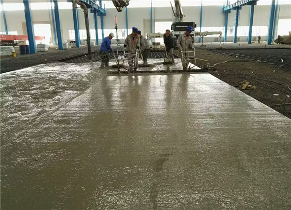 混凝土摊铺地坪 (16)