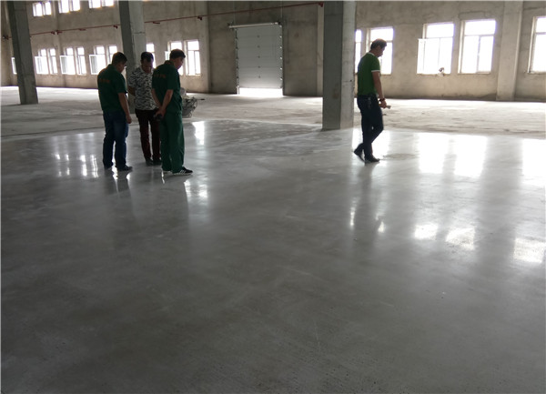 混凝土摊铺地坪 (45)