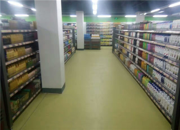 水性聚氨酯地坪