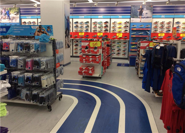 运动先锋塑胶地板 (2)