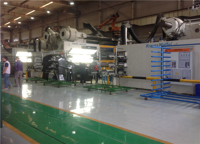 明华模塑宝马配套环氧自流平 (2)