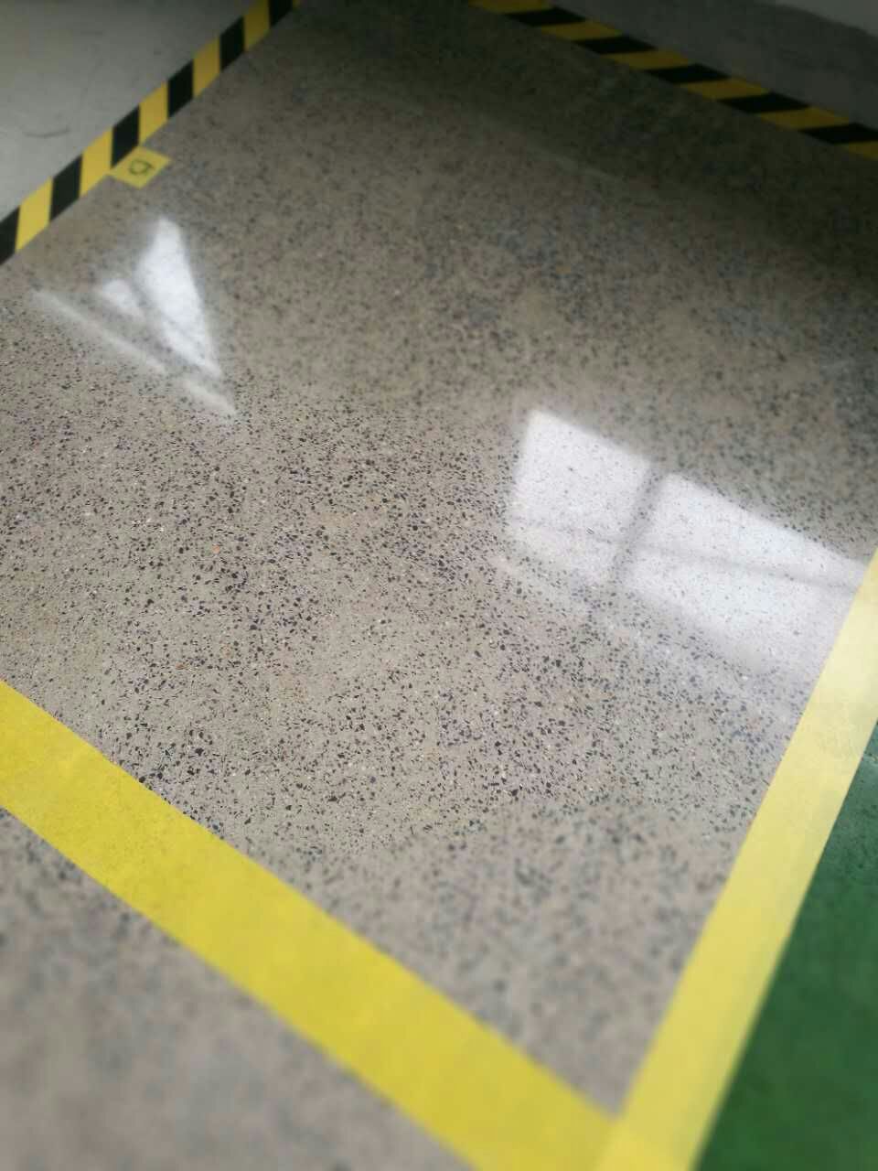 染色固化剂地坪