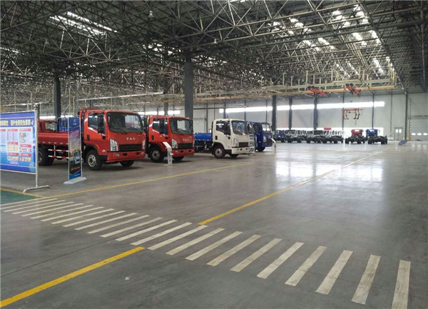 固化剂地坪 （凌源汽车厂）