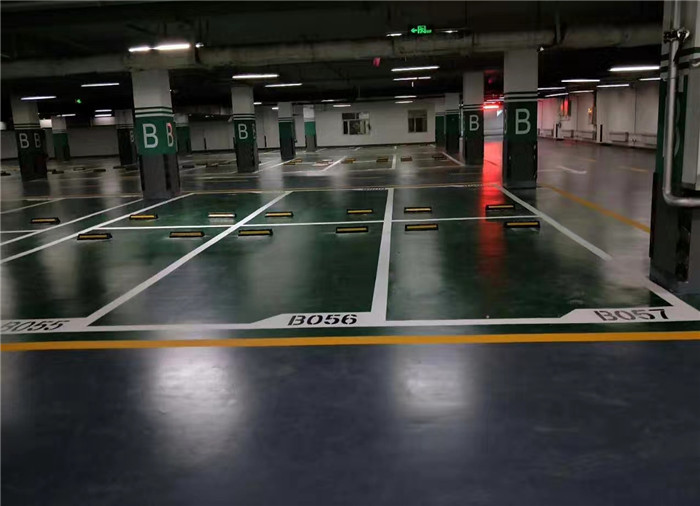 超耐磨地坪（哈尔滨龙塘大厦）